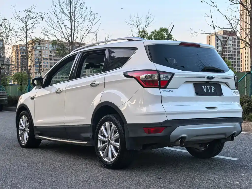Ford Kuga 2019 — фото 7