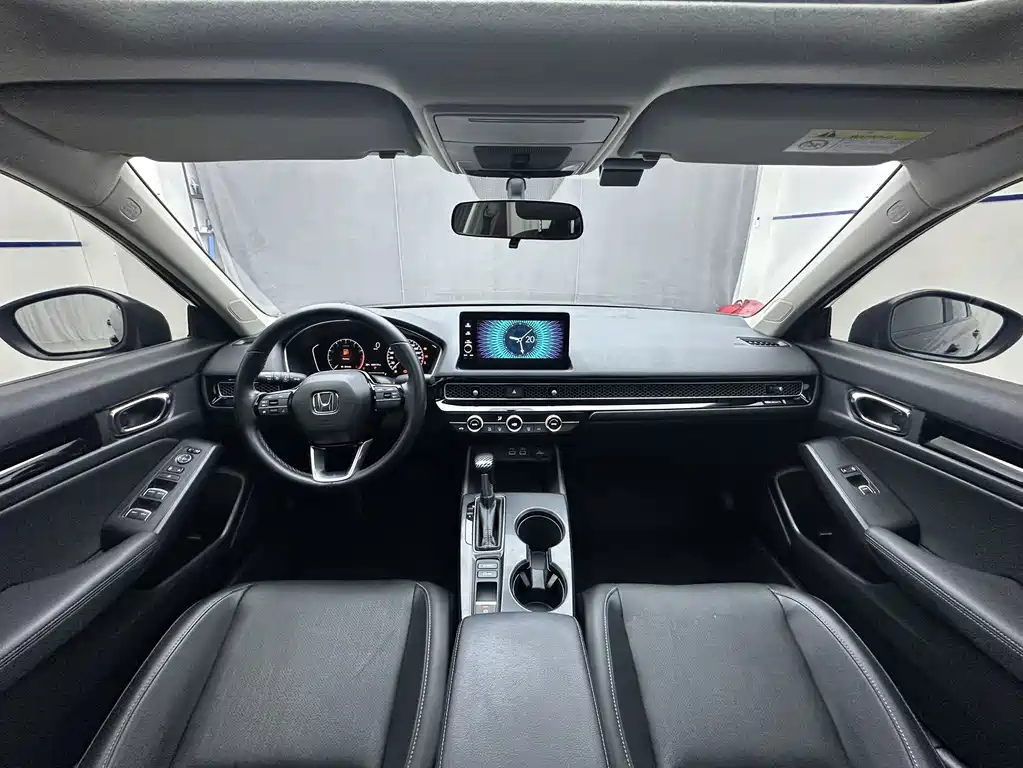 Honda Civic 2023 — фото 11