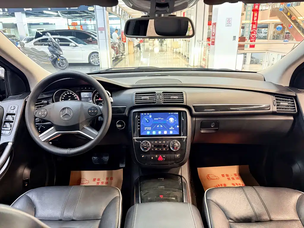 Mercedes-Benz R-Class 2017 — фото 7