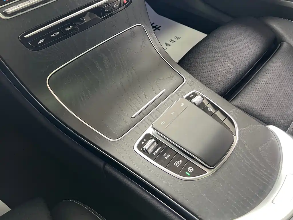 Mercedes-Benz C-Class 2020 — фото 7