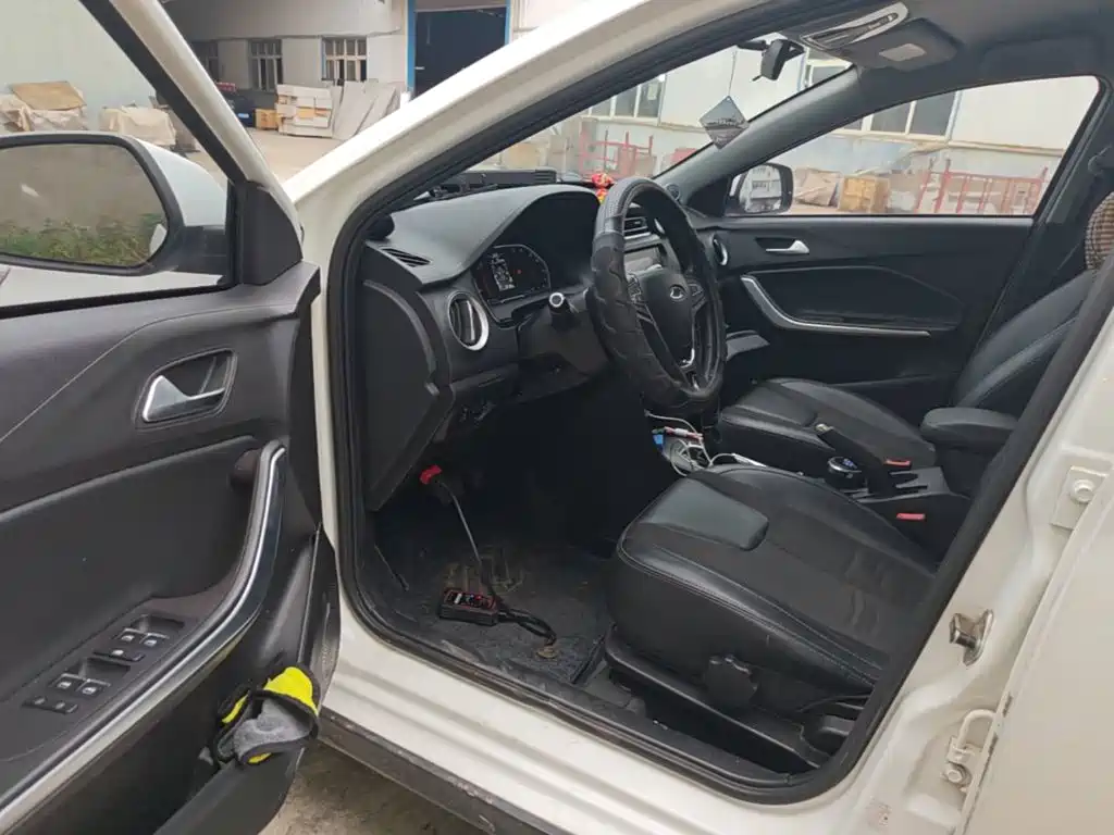 Chery Tiggo 3x 2018 — фото 16