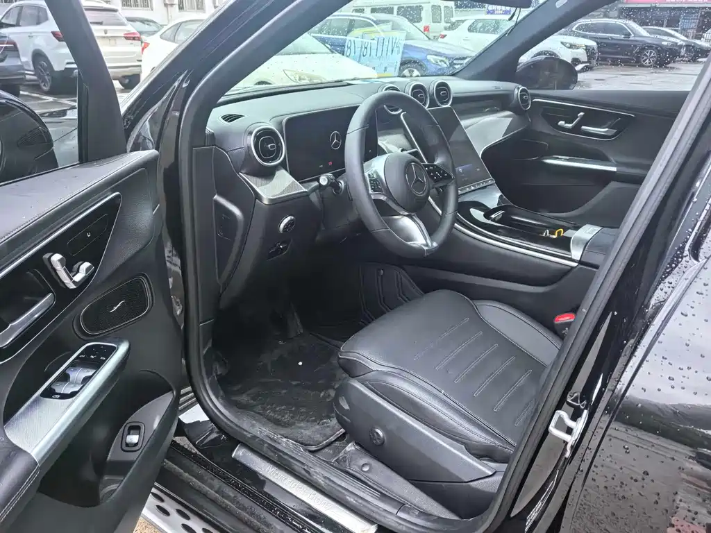 Mercedes-Benz GLC 2024