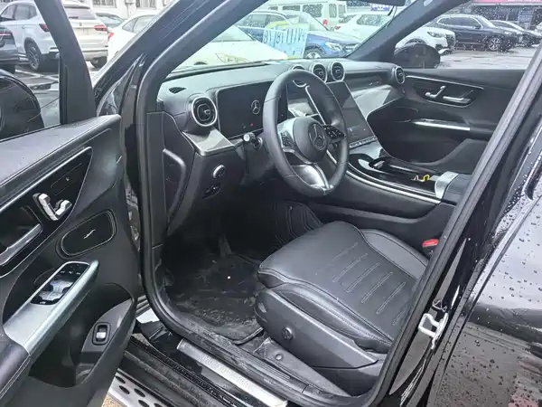 Mercedes-Benz GLC 2024