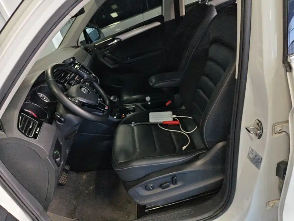 Volkswagen Tiguan L 2017 — фото 11