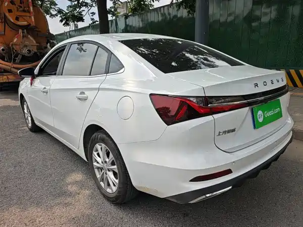 Roewe i5 2025