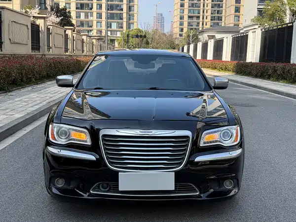 Chrysler 300C 2013