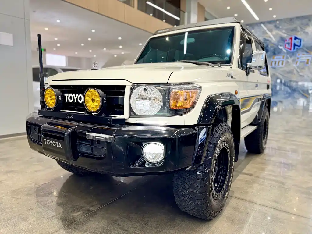 Toyota Land Cruiser 2024 — фото 7