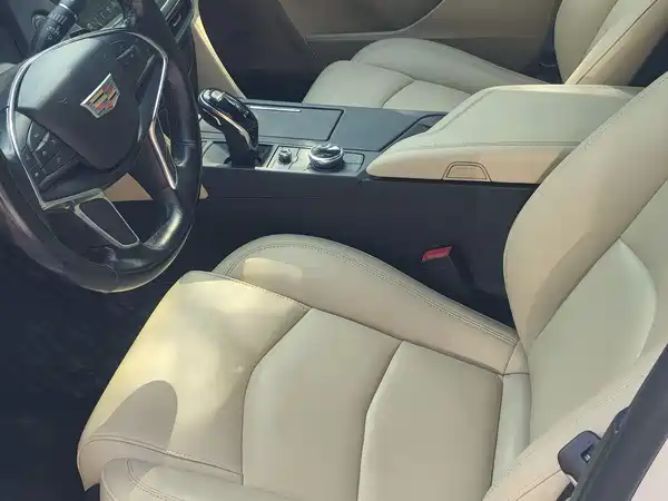 Cadillac CT6 2021