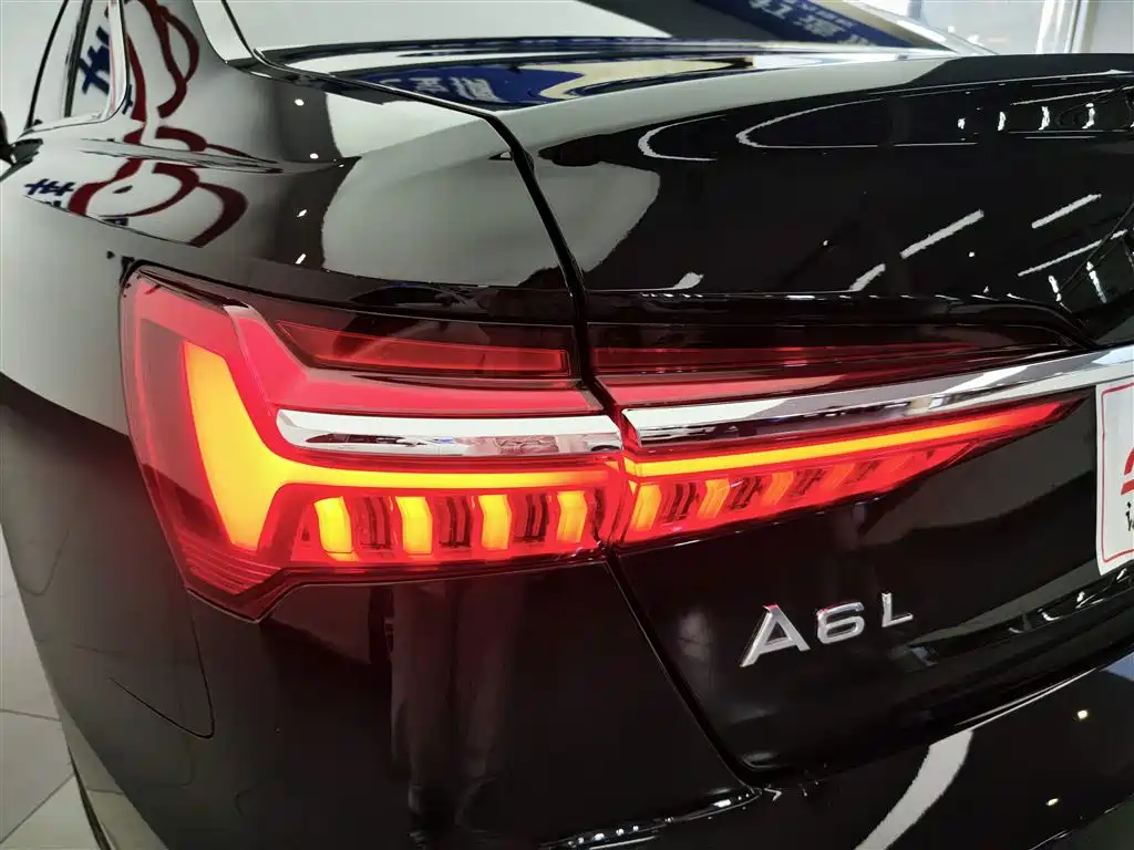 Audi A6L 2021 — фото 12