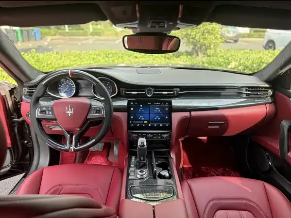 Maserati Quattroporte 2017