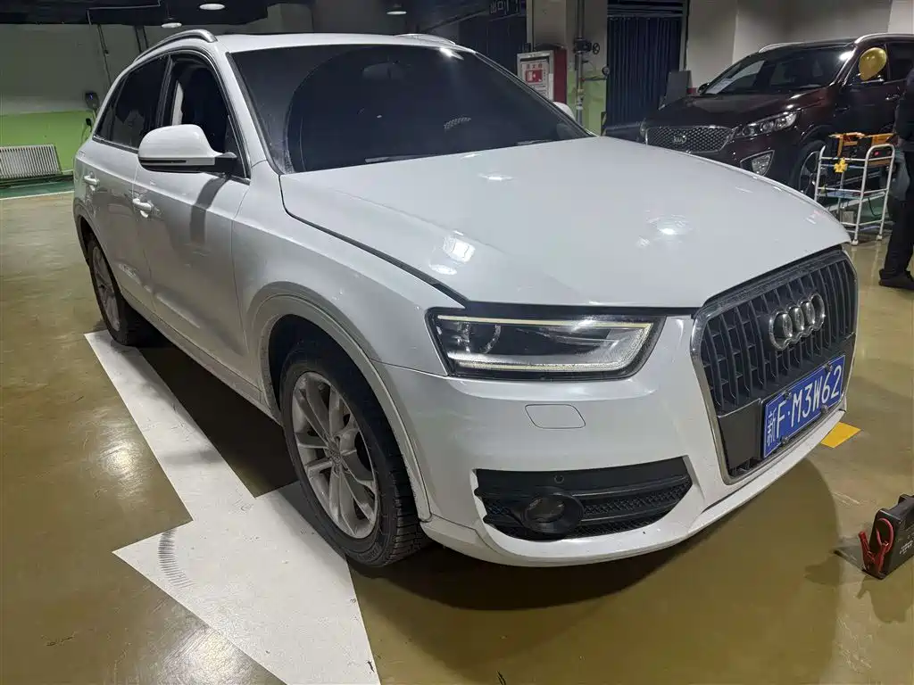 Audi Q3 2016 — фото 2