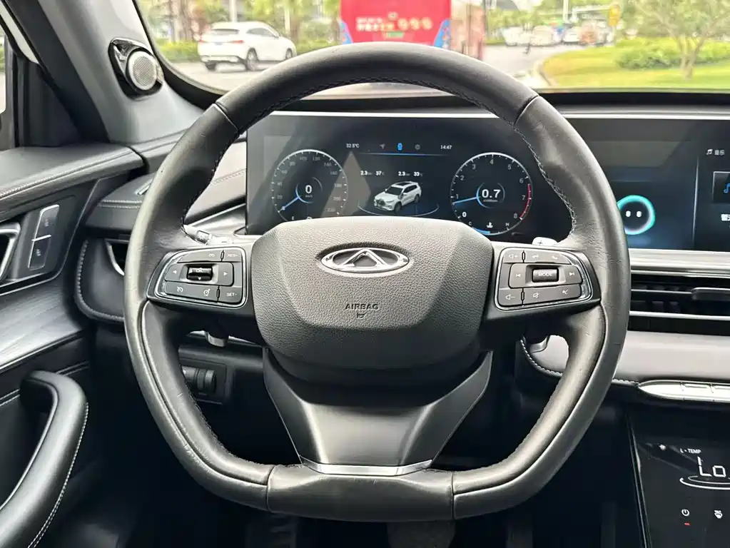 Chery Tiggo 8 PLUS 2021 — фото 8