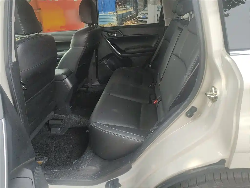 Subaru Forester 2016 — фото 17