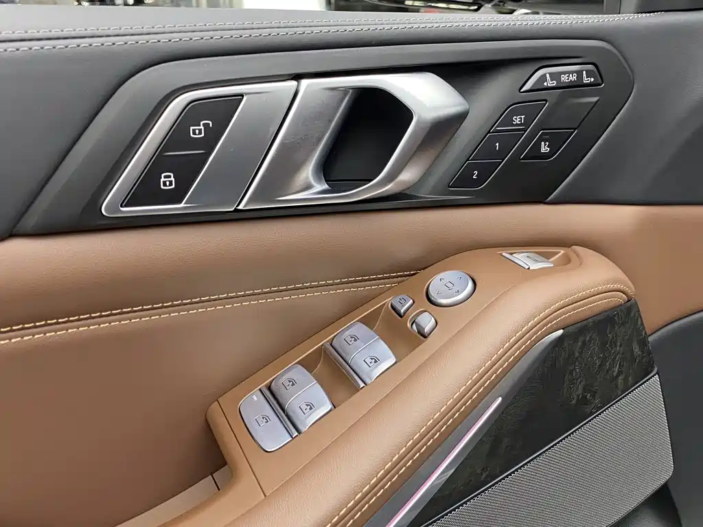 BMW X7 2023 — фото 22