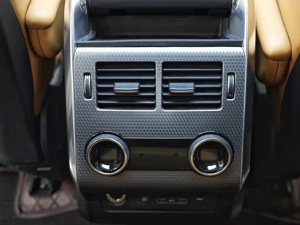 Land Rover Sport 2022 — фото 17
