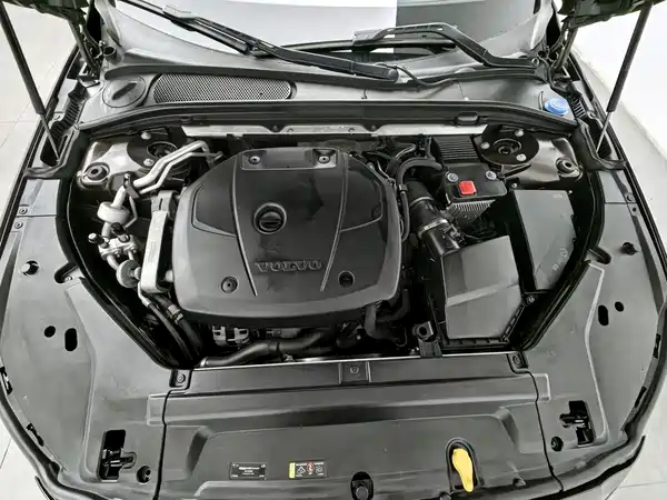 Volvo S90 2019