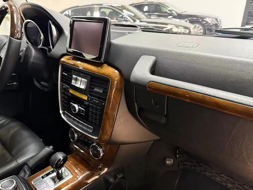 Mercedes-Benz G-Class 2014 — фото 16