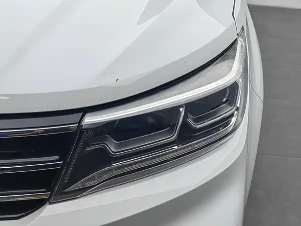 Dongfeng Jingyi X5 2019