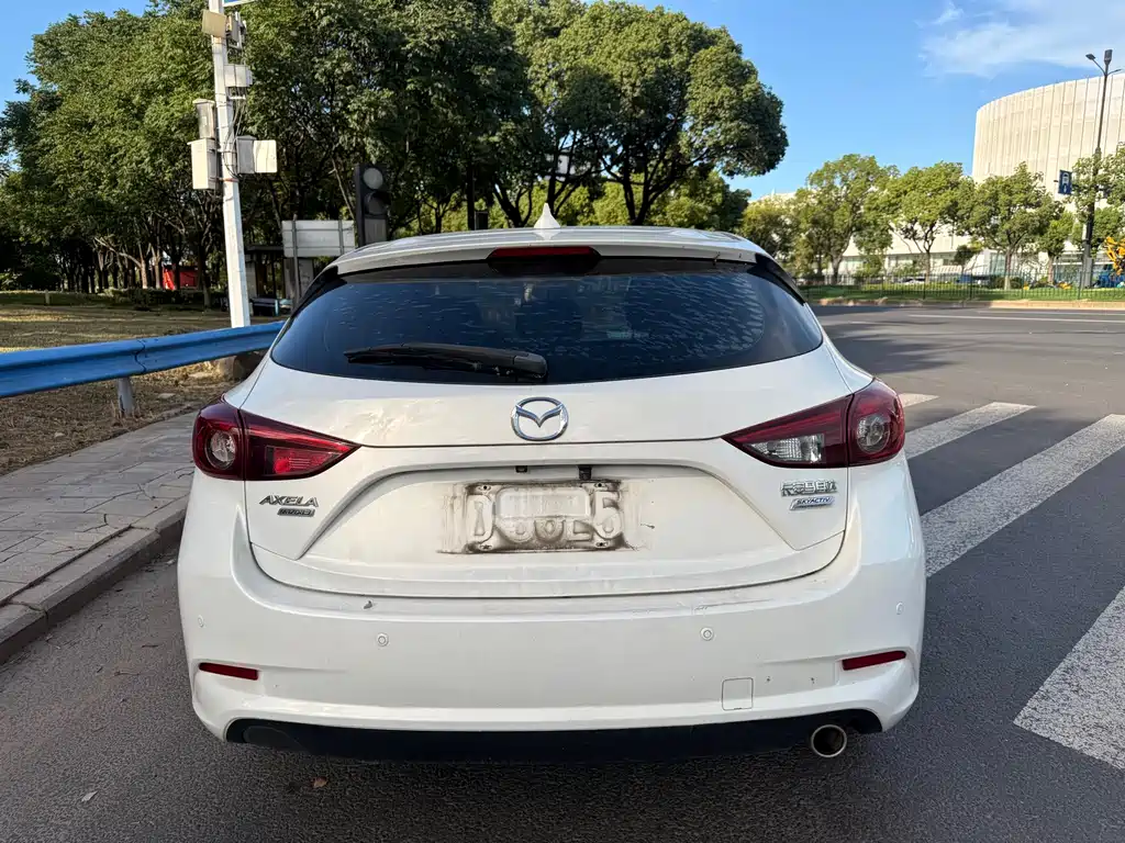 Mazda 3 Axela 2020