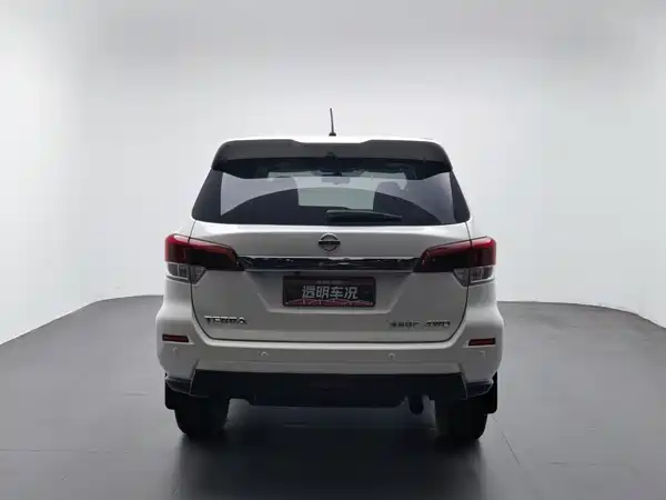 Nissan Terra 2022