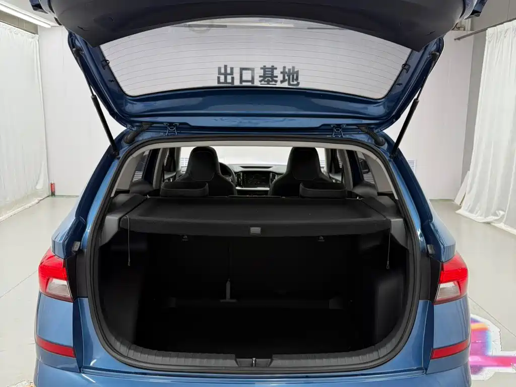 Skoda Kamiq 2022 — фото 16