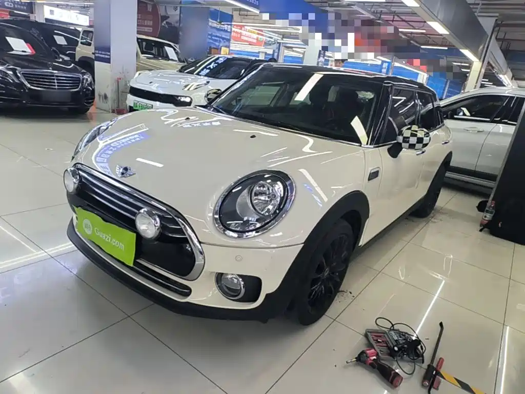 MINI Clubman 2016