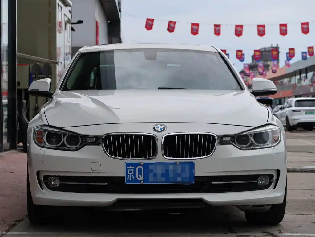 BMW 3 Series 2015 — фото 2