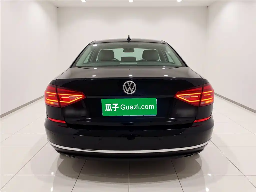 Volkswagen Passat 2017 — фото 6