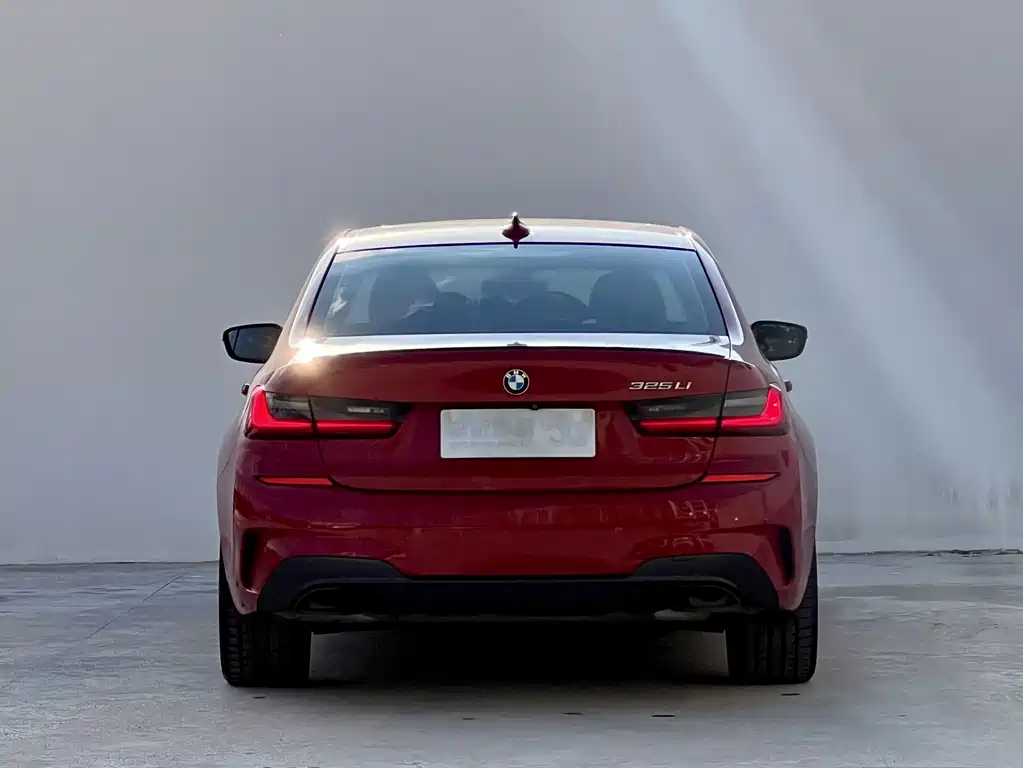 BMW 3 Series 2020