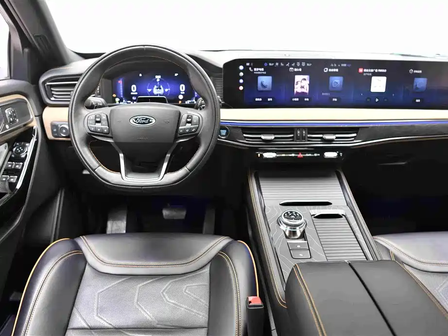 Ford Explorer 2024 — фото 18
