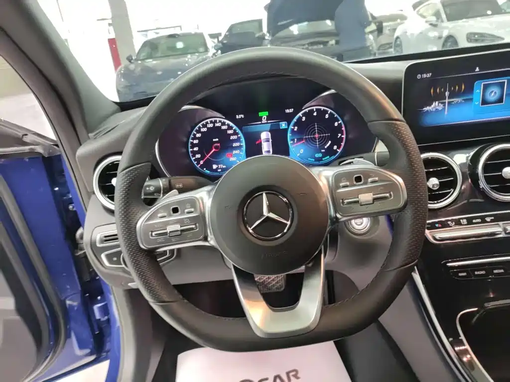 Mercedes-Benz C-Class 2021 — фото 23