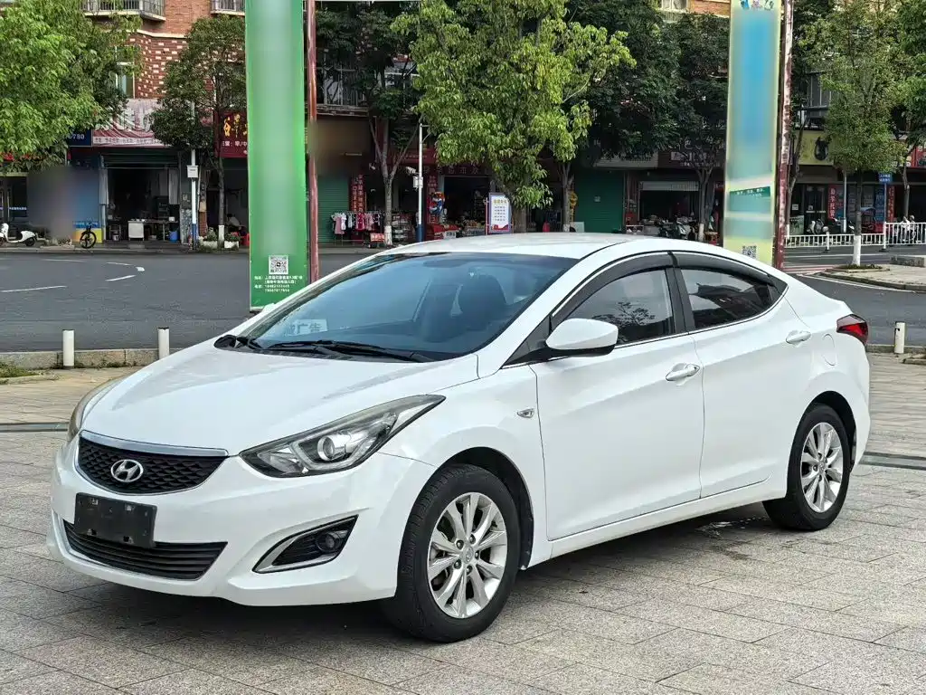 Hyundai Elantra 2017