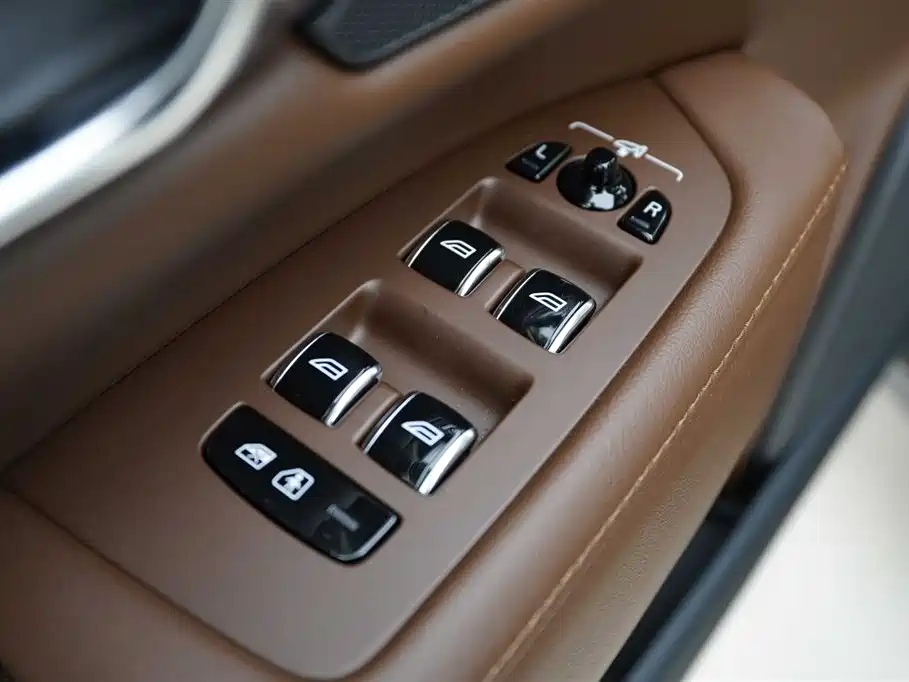 Volvo S90 PHEV 2026 — фото 11