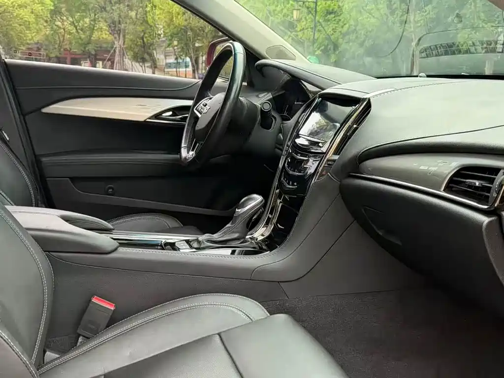 Cadillac ATS-L 2019 — фото 10