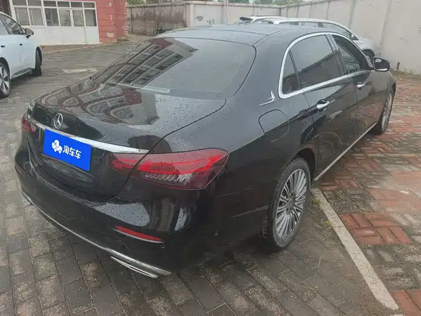 Mercedes-Benz E-Class 2021