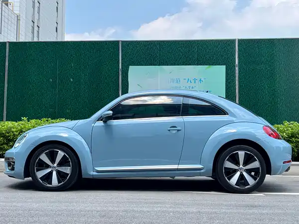 Volkswagen Beetle 2014