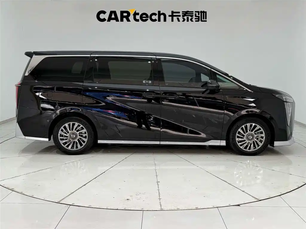 GAC Motor Trumpchi M8 2024 — фото 12