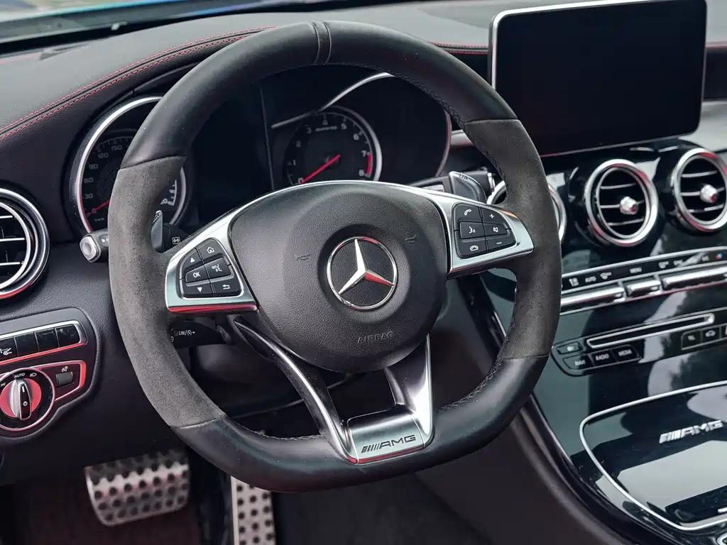 Mercedes-Benz C-Class AMG 2017 — фото 12