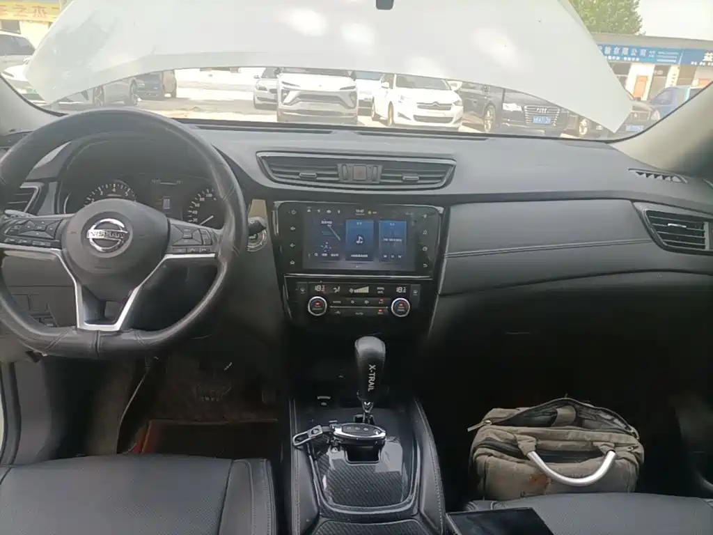 Nissan X-Trail 2020 — фото 13