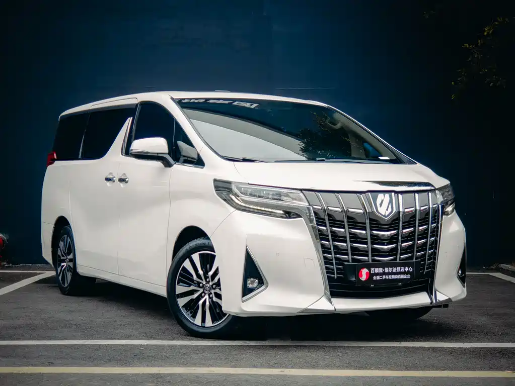 Toyota Alphard 2018 — фото 2