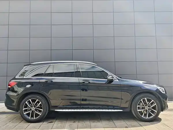 Mercedes-Benz GLC 2021