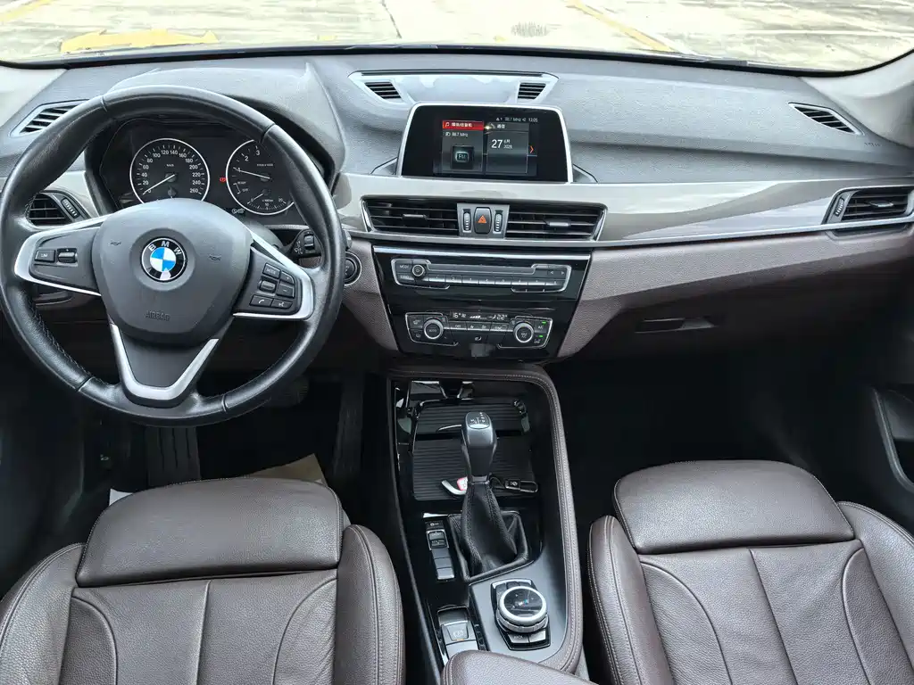 BMW X1 2017 — фото 15