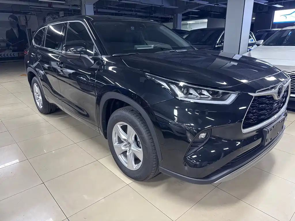 Toyota Highlander 2026