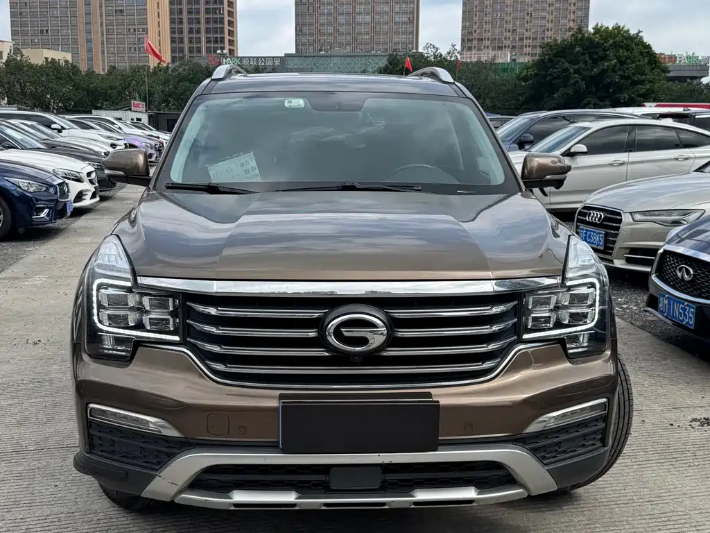 GAC Motor Trumpchi GS8 2017 — фото 1