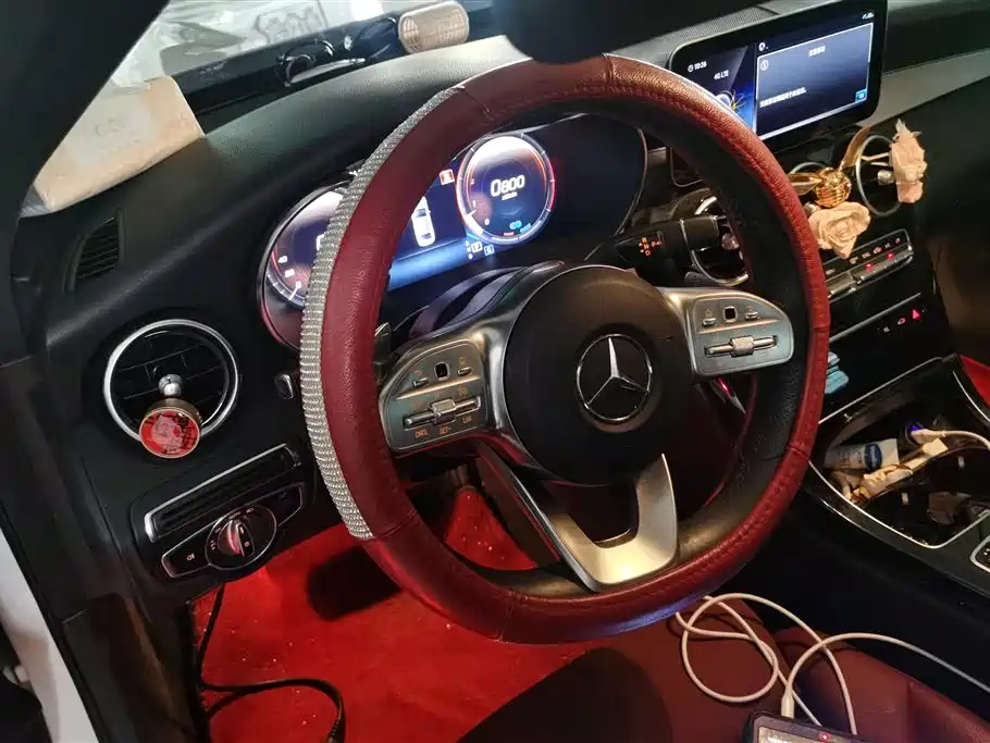 Mercedes-Benz C-Class 2020 — фото 15