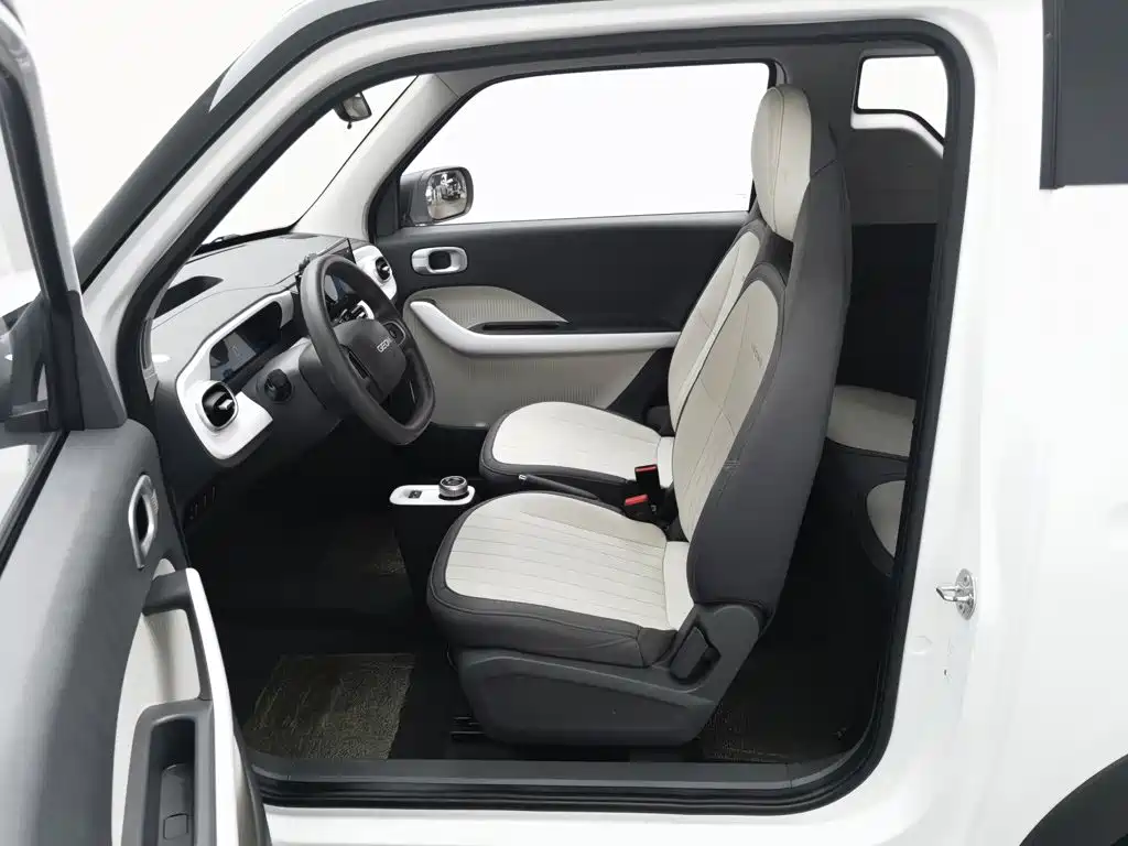 Geely Galaxy Panda 2025 — фото 10