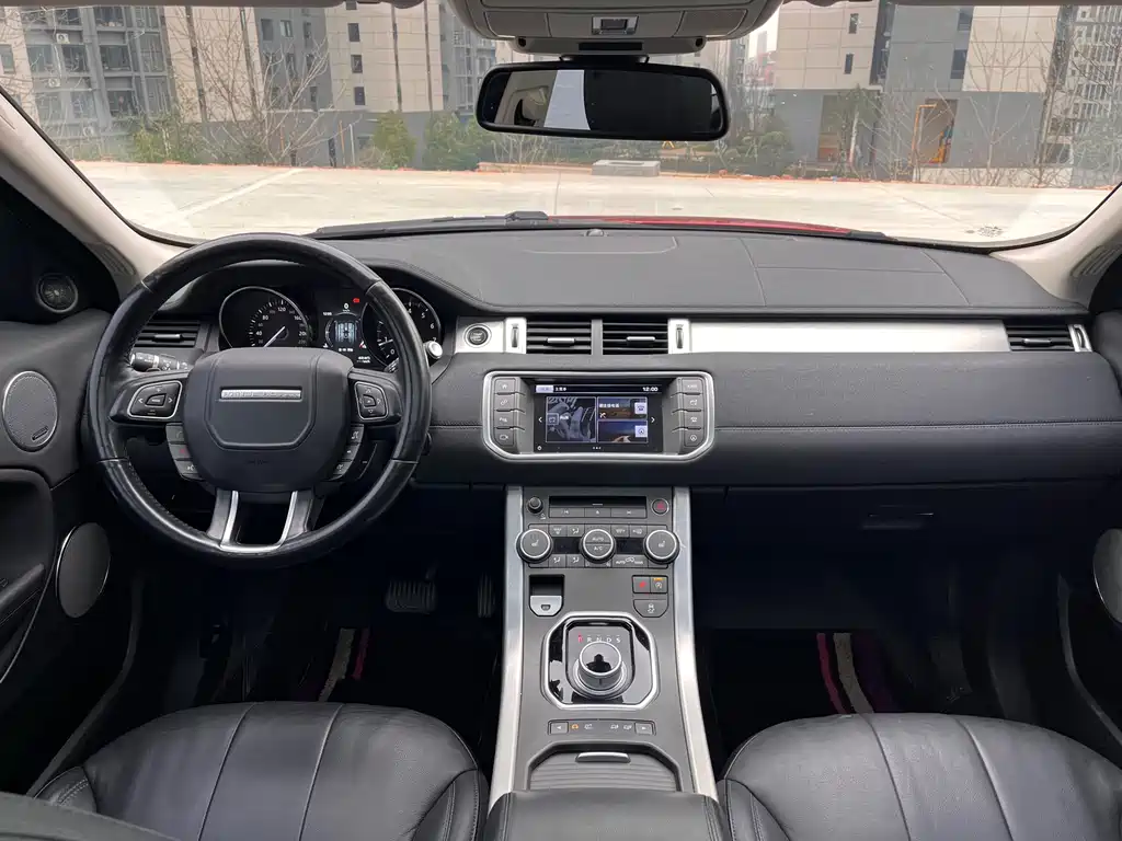 Land Rover Evoque 2016 — фото 13