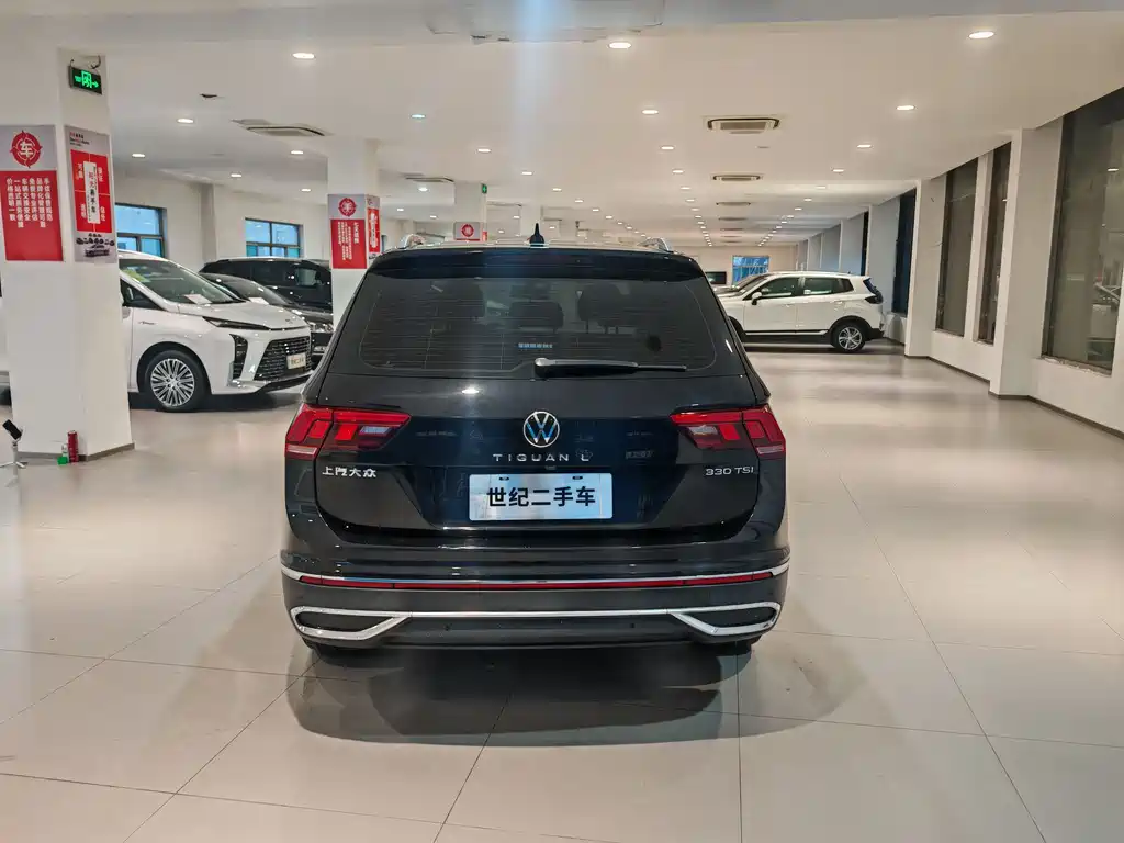 Volkswagen Tiguan L 2022 — фото 16