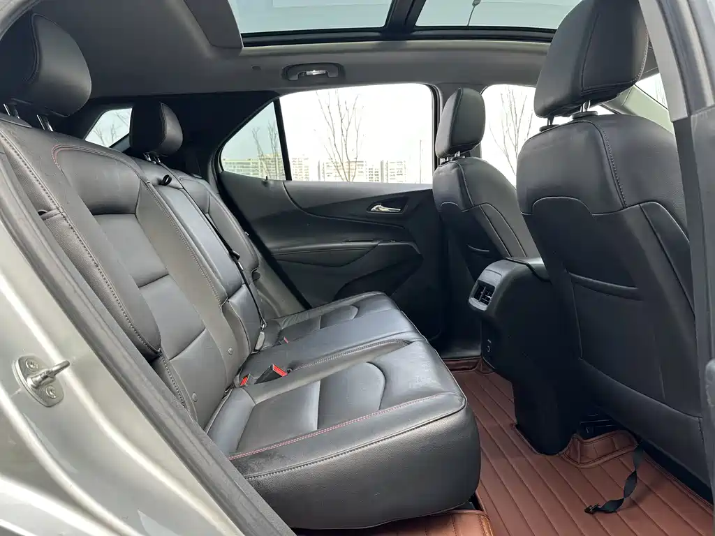 Chevrolet Equinox 2020 — фото 10