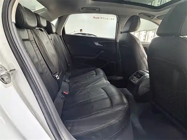 Audi A4L 2017
